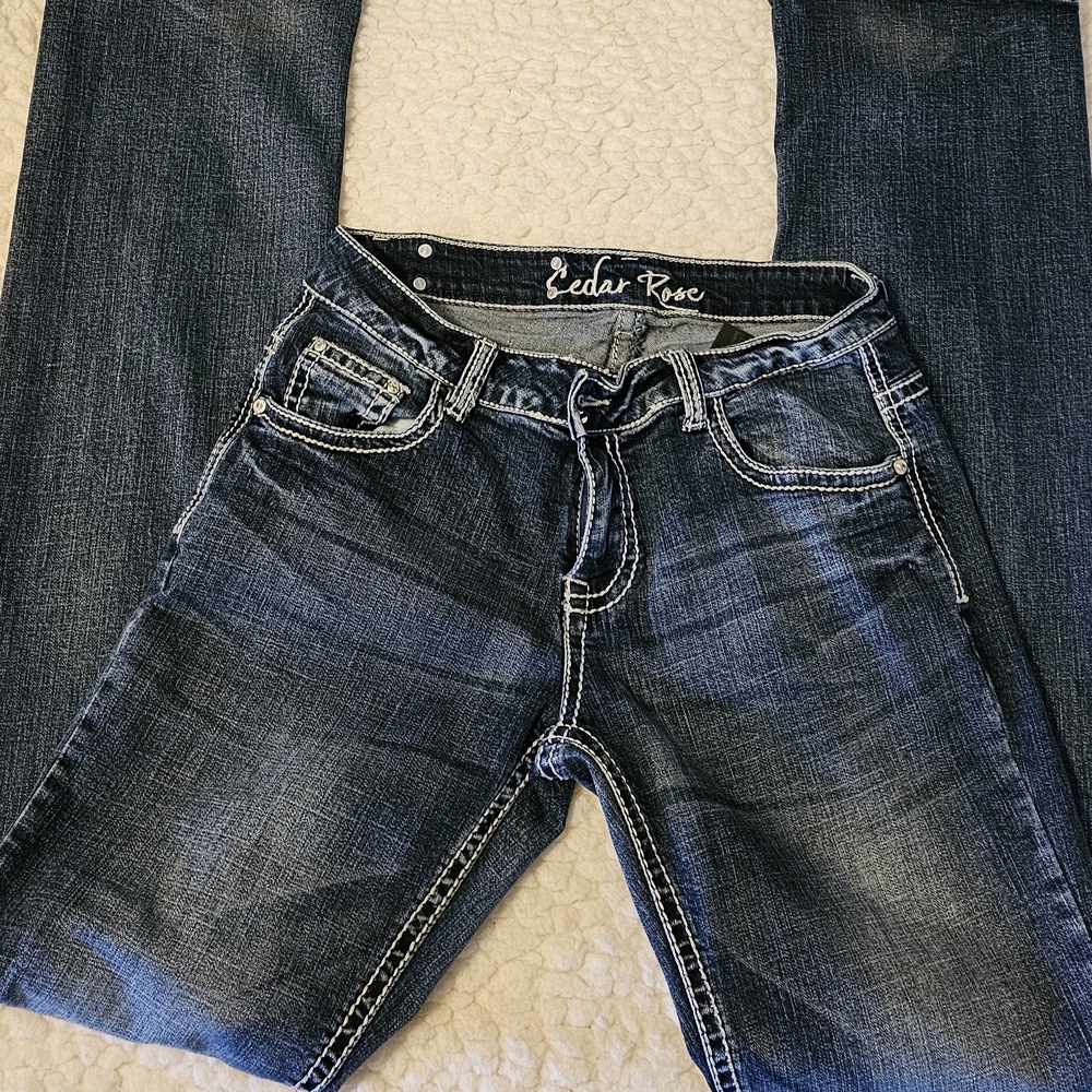 Cedar Rose Women's Blue Jeans